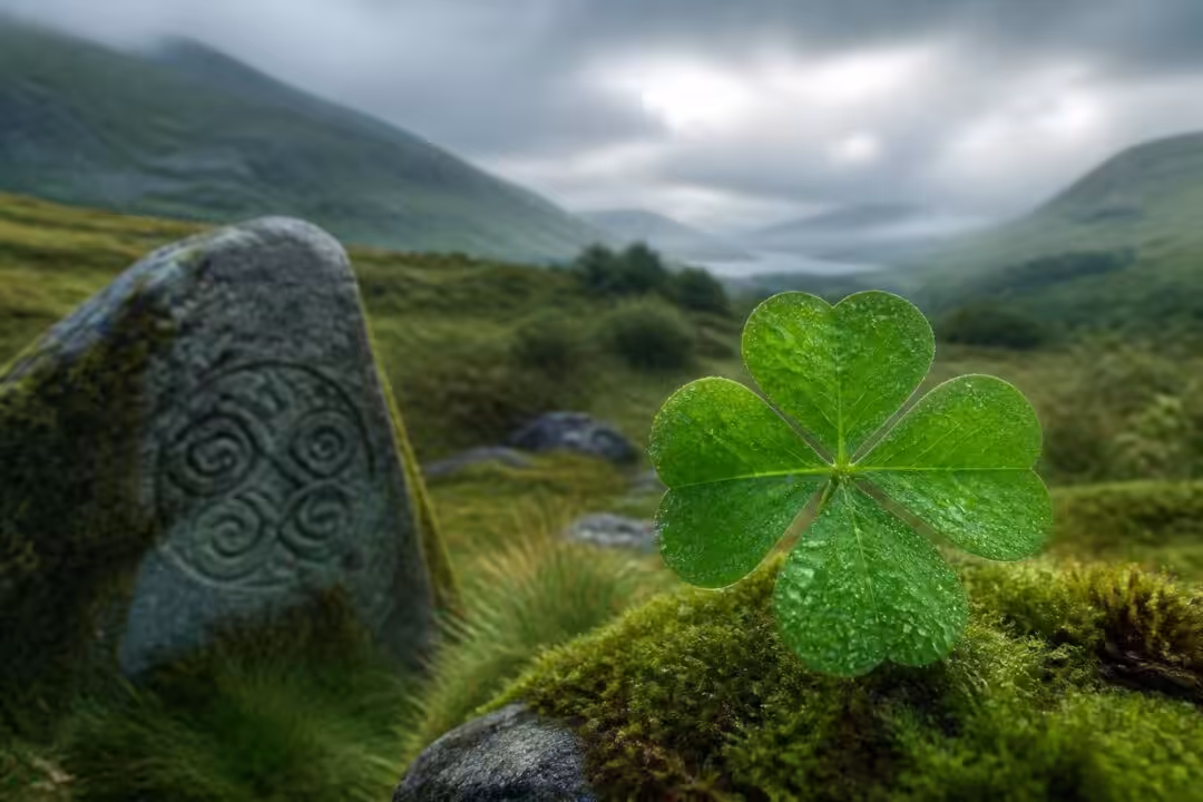 découvrez l'origine fascinante de la légende irlandaise du trèfle à quatre feuilles, symbole de chance et de mystère.